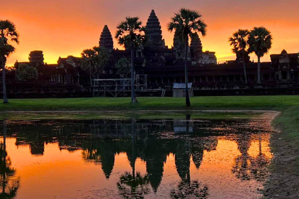 Angkor Wat Angkor Sunrise with Bayon and Ta Prohm Temple Tour