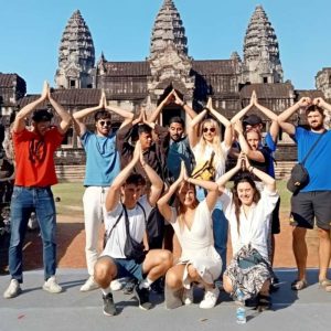 Small-Group-photos-at-Angkor-Temple-tour-with-siemreapshuttle.com