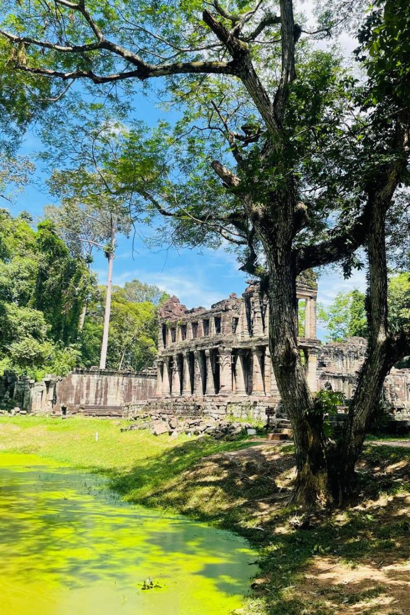 Banteay Srei Backcountry Tour for Scenic Angkor Temple Exploration