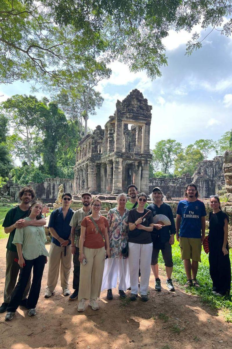 Banteay Srei Backcountry Tour with Hotel Pickup and Expert Guide