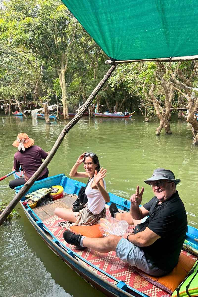 Kompong Phluk Floating Villages Tour with Stilt Houses and Flooded Forest