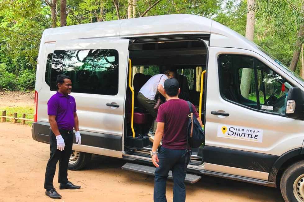 Siem-Reap-Shuttle-Luxury-Ford-Transit-minivan