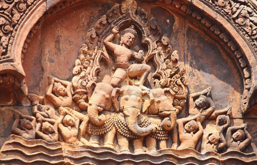 Why Banteay Srei Temple Is A Must-Visit For History And Art Enthusiasts.