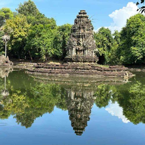 Visit Neak Poan temple on 3-Day Angkor Wat Sunrise, Banteay Srei and Floating Villages Tour - Small Group Tours