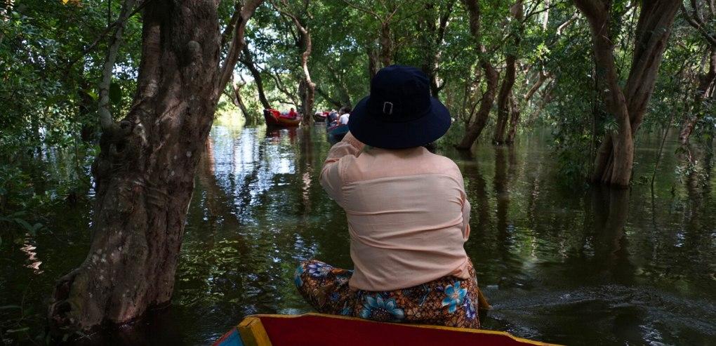 What to See in Kompong Phluk Floating Village - The Water-Based Transportation System