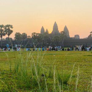 Sunrise at Angkor Wat with Afternoon Kompong Phluk Floating Village tour