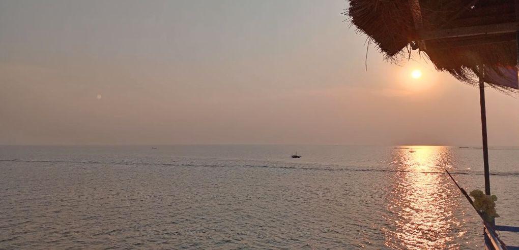 Affordable floating village tours near Siem Reap