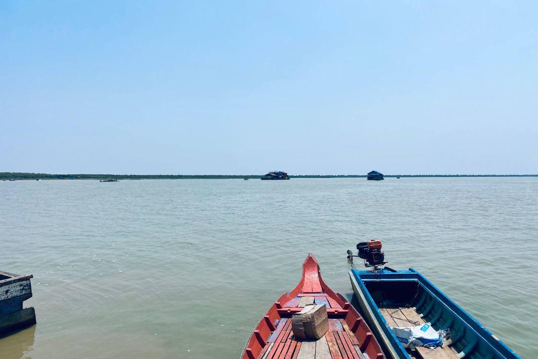 Which floating village should you book first - Kampong Phluk gives the easiest yes