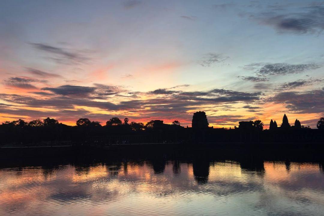 1 Day vs 2 Days at Angkor Wat - What You Gain by Staying Longer