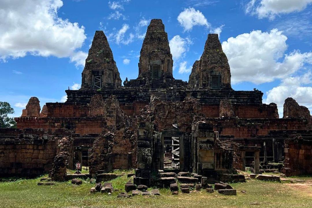 What should I do on day 1 of this Siem Reap 3‑Day Itinerary