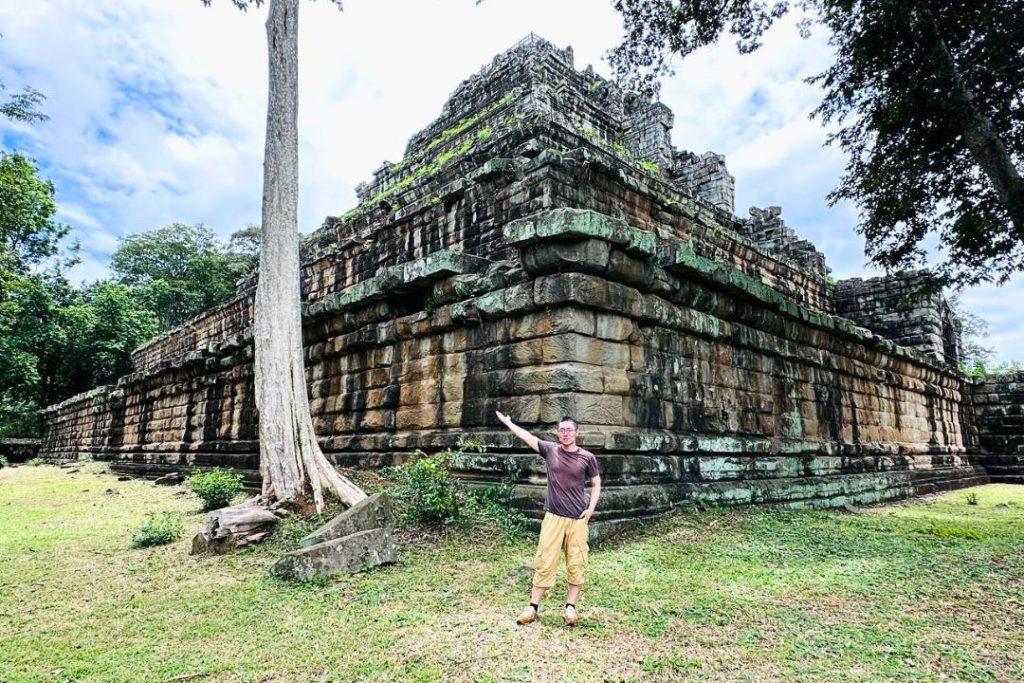 How long does a full day trip to Koh Ker usually take