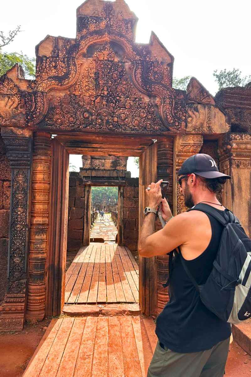Kulen Mountain Waterfalls and Banteay Srei Temple Tour Valley Viewpoint Stop