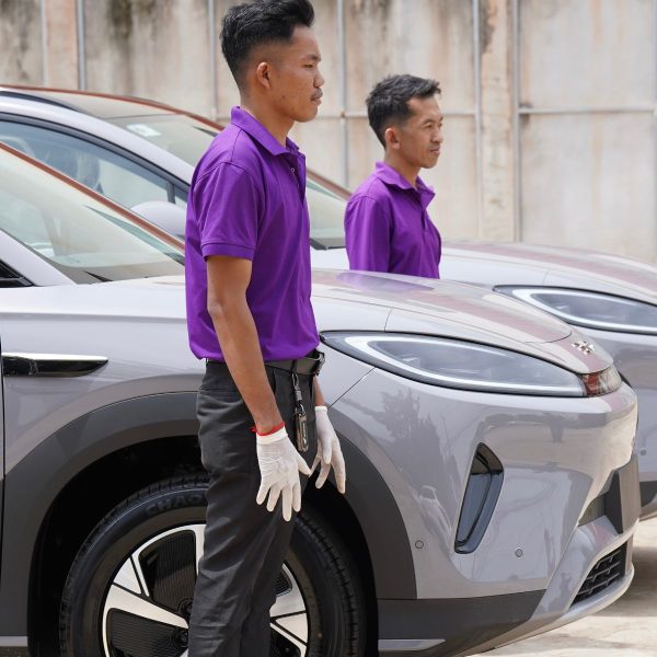 Private New EV Car Siem Reap Airport Transfer