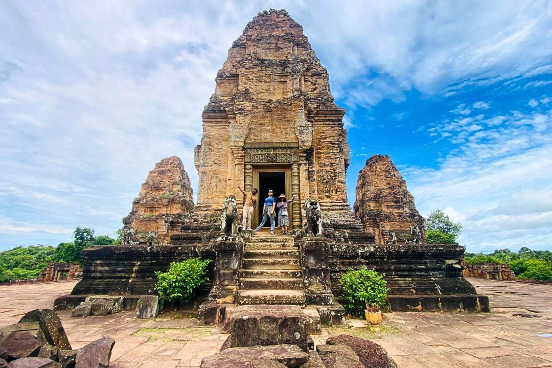Which Angkor temples (especially around the Grand Circuit) are consistently quiet or ‘empty.’