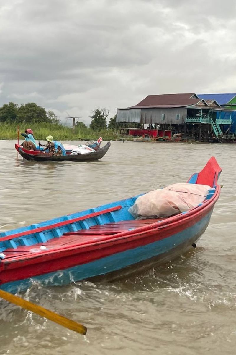 Kulen Mountain and Kampong Pluk Floating Village group tour on the lake