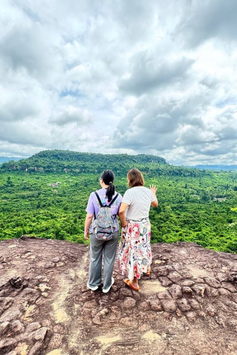 Kulen Mountain and Kampong Pluk Floating Village group tour