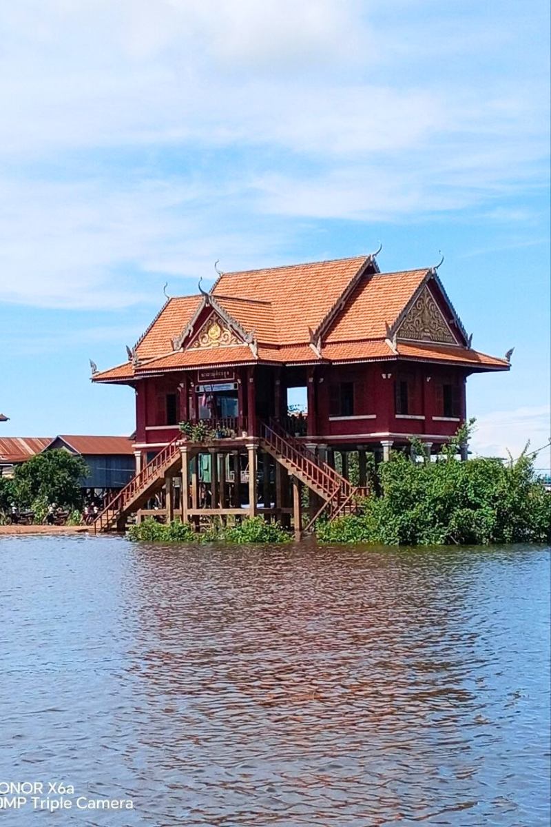 Kulen Mountain and Kampong Pluk Floating Village