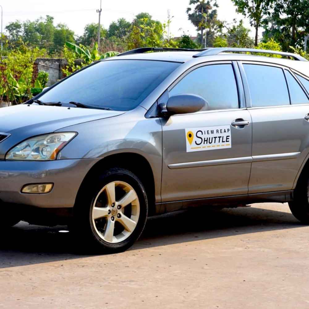 Private Driver Service to Banteay Srei Temple and Kulen Mountain Detailed Bas Reliefs of Banteay Srei Temple