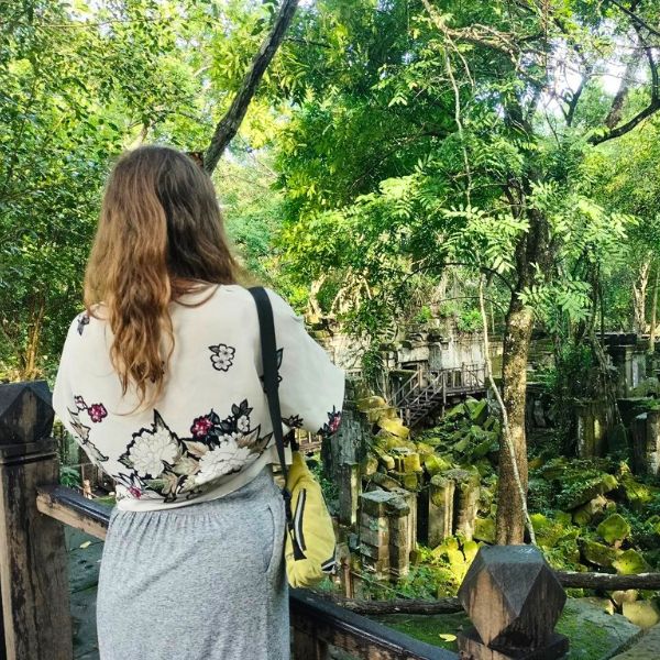 Private Driver Service to Beng Mealea and Siem Reap Floating Village Hotel Pickup in Siem Reap