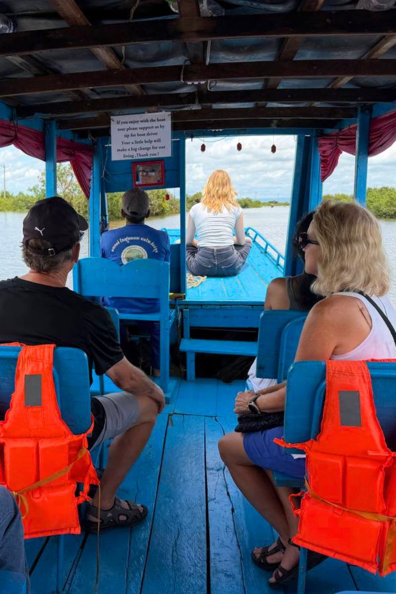 Quiet Lolei temple stop with the Private Driver Service to Bakong and Rolous Temples with Kampong Phluk Floating Village