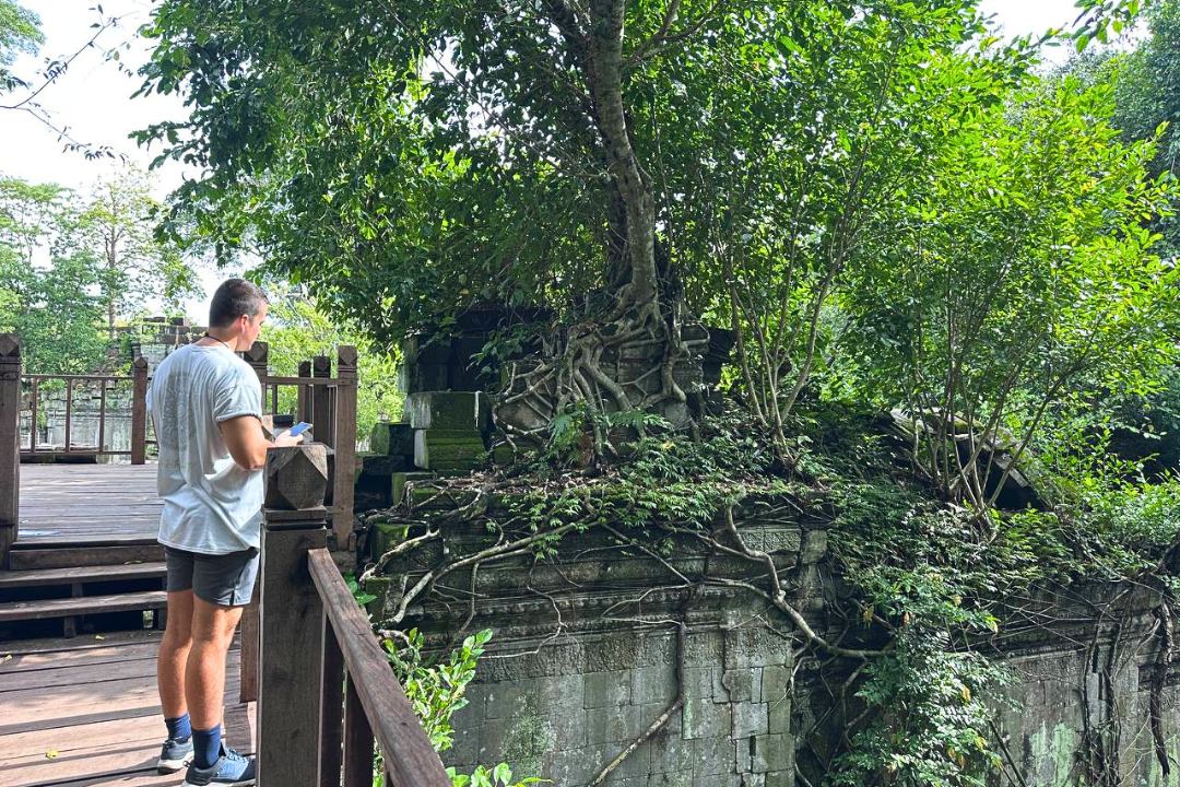 What is a Beng Mealea Tour From Siem Reap With Private Transport