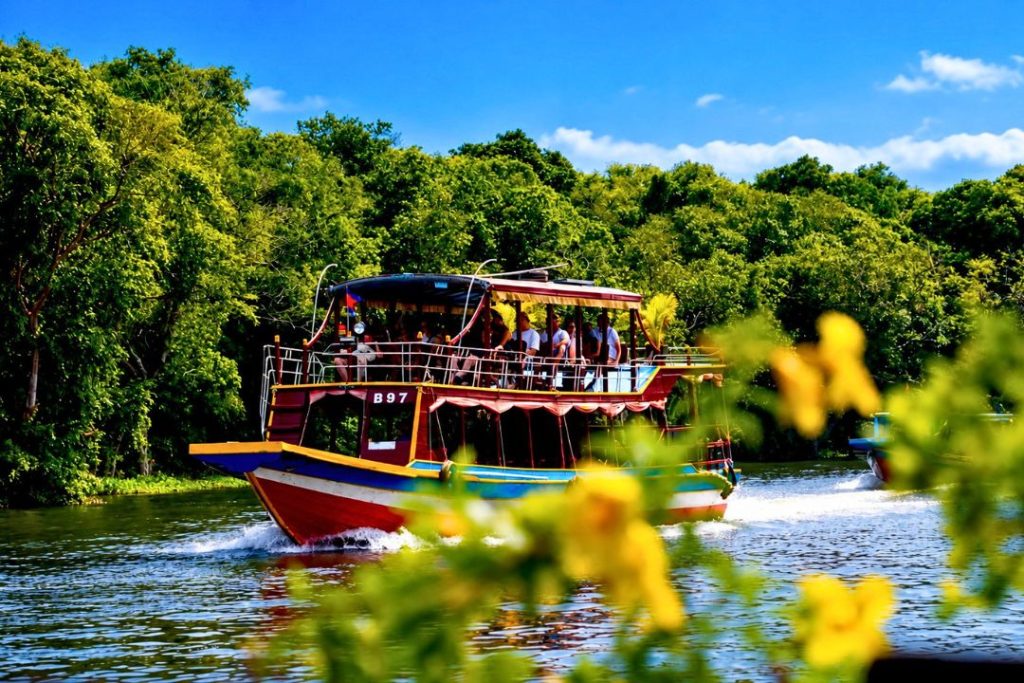 How Much Is a Kampong Phluk Tour for Four People