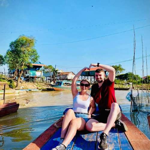 Siem Reap Floating Villages Kompong Phluk Tour with small group shared tour by siemreapshuttle.com