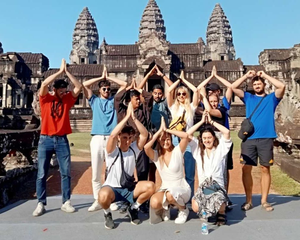 Small-Group-photos-at-Angkor-Temple-tour-with-siemreapshuttle.com
